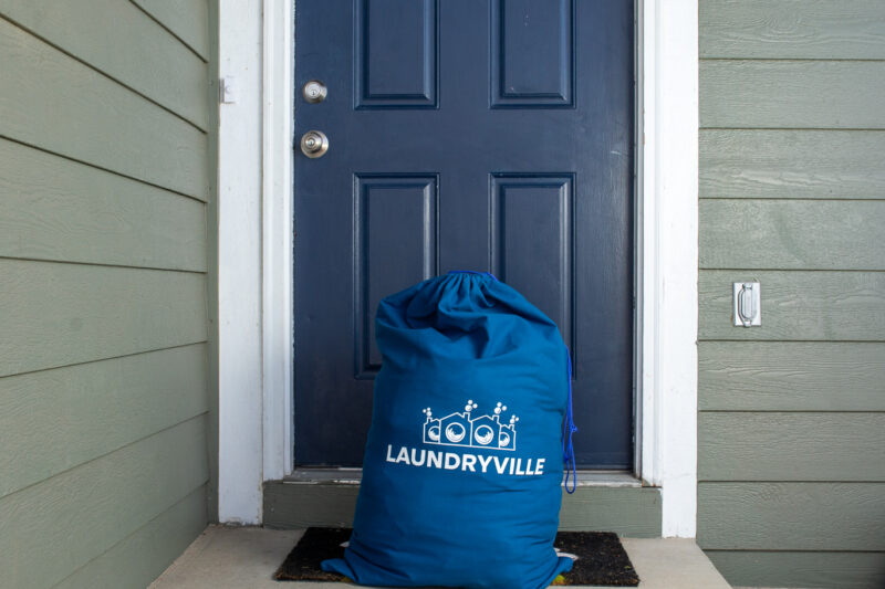 Simple Laundry Help and Customer Support in Louisville, CO